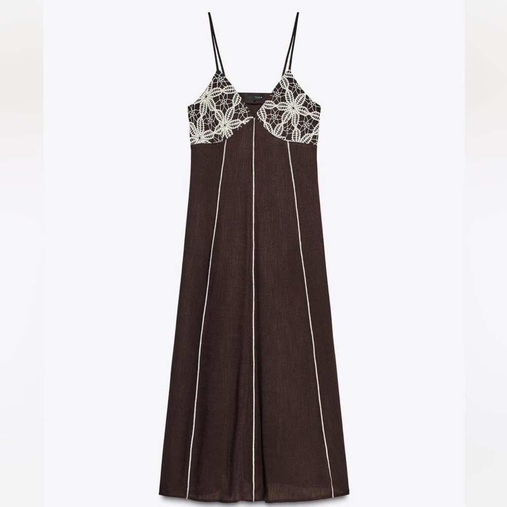 Zara Dress size XS

New Collection Zara ASYMMETRIC LACE DRESS
Reg price $80
